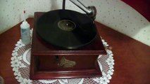 06 Im Wishing From Disneys Snow White 78 RPM soundtrack On my Gramophone