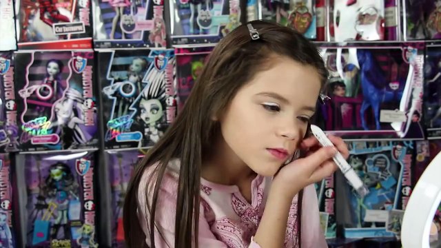 Monster High Honey Swamp Doll Makeup Tutorial for Halloween or Cosplay | Kittiesmama