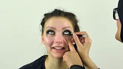 Classic Black Smokey Eye with Glitter - Girls Fashion Club