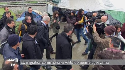 Avramopoulos visits Idomeni refugee camp
