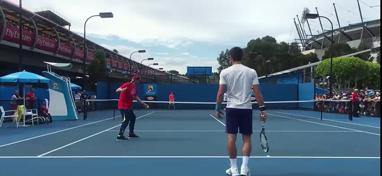Top Sports Novak Djokovic ground stroke practice AO
