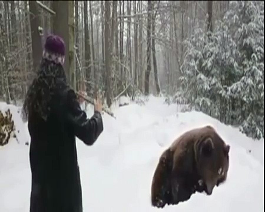 СПОСОБ усыпления медведя!