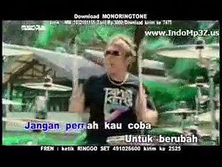 st 12 jangan pernah berubah