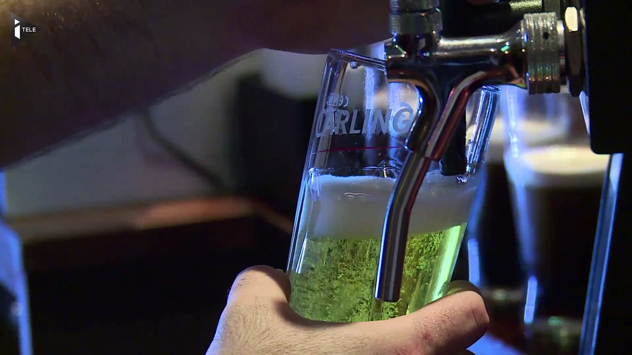 Le "bracelet sobriété", un bracelet électronique pour lutter contre les crimes liés à l'alcool