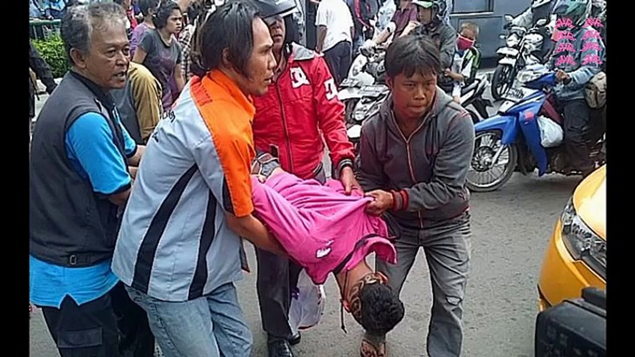 Mahasiswa Ditangkap karena Remas Dada Wanita di JPO Transjakarta