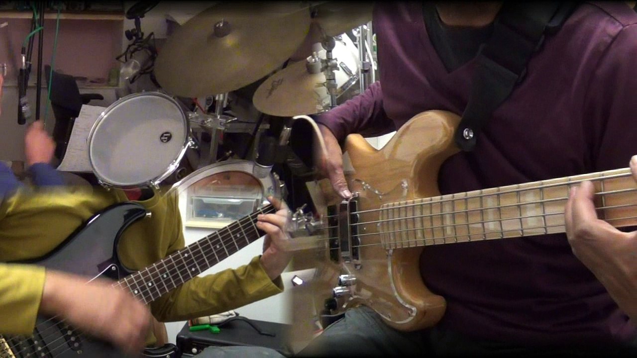 Hotel_California_160312_cover_unfinished