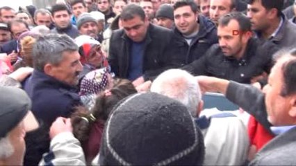 Çorum Milli Güreşçi Ömer Uzan Gözyaşları Arasında Toprağa Verildi