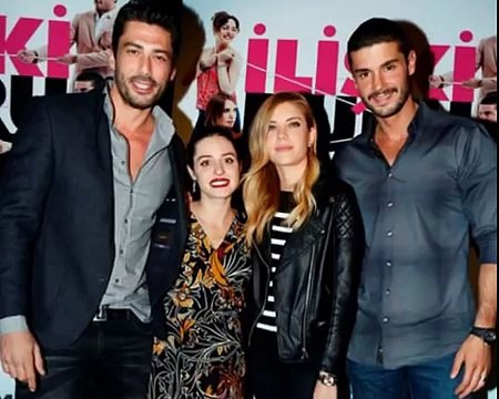 Статус отношений Запутанно жизнь за кадром