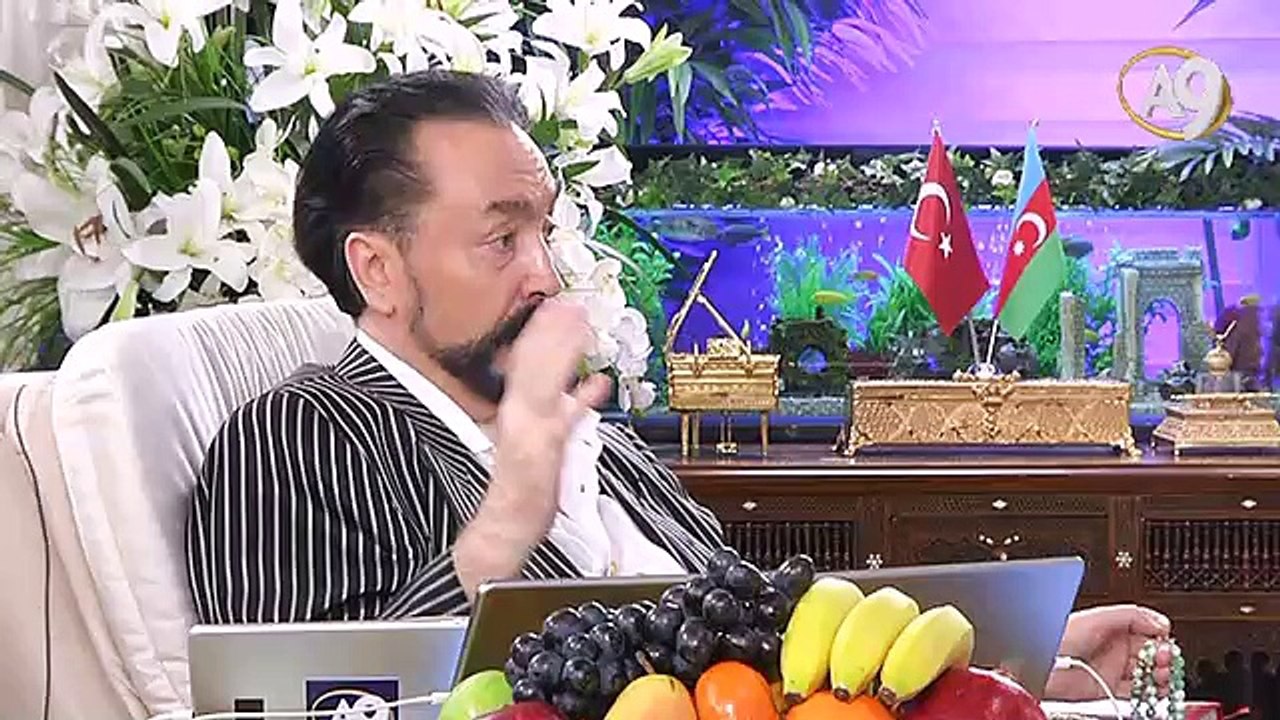 Vatan, bayrak, millet için canlarımız şehit oluyor, şehitlerimizi uğurlarken evde oturmak olmaz.