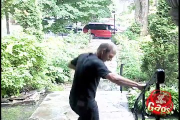 Relax Daily_Water Pizza Delivery Gags