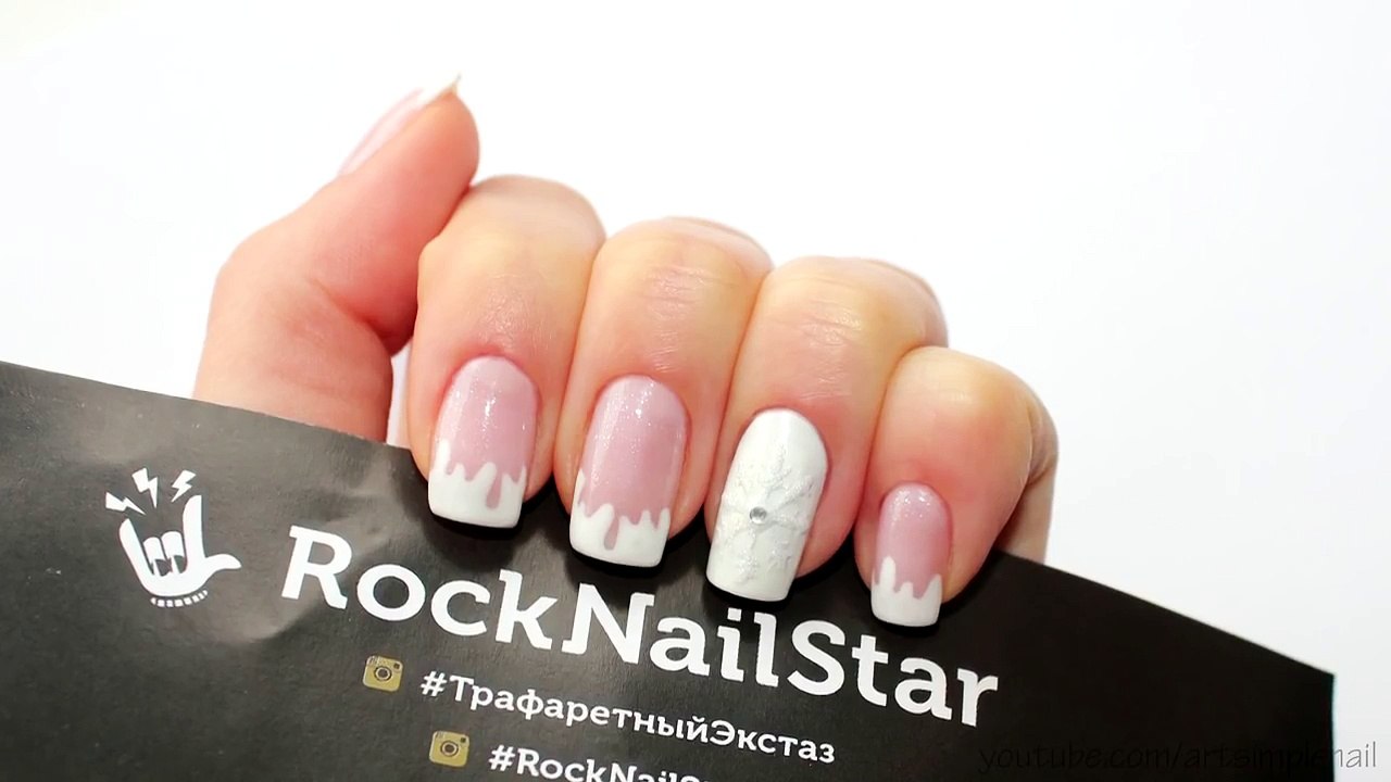 Дизайн ногтей гель лаком с трафаретами RockNailStar. Маникюр со снежинкой. Необычный френч