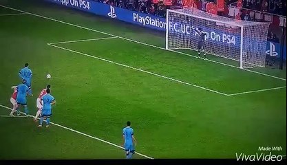 Lionel Messi penalty Arsenal Vs Barcelona (0 2) 1/8 Finale [23/02/2016]