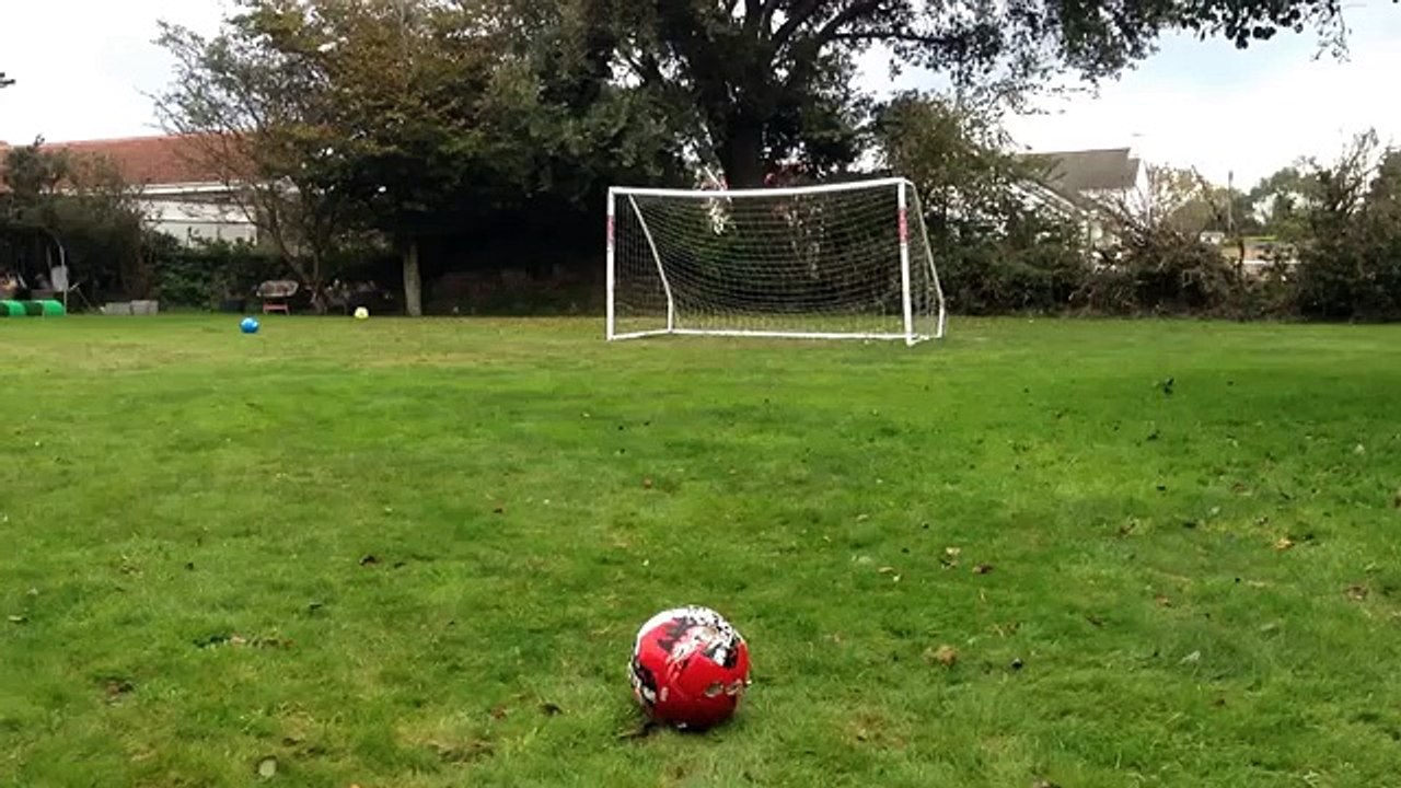 Football skills/goals!!!! (News World)