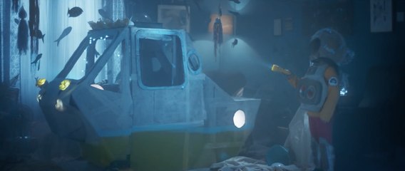 PUB Greenpeace : The Little Explorer [HD]