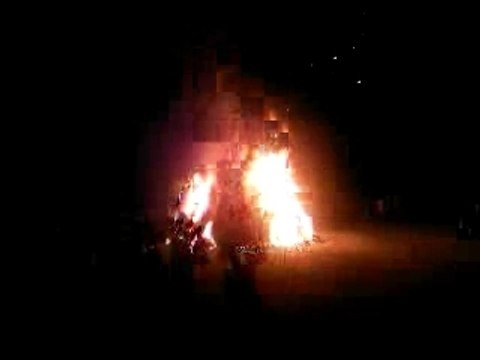 Feu de st-jean, mise a feu