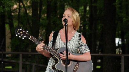 Karaoke performance of 'I Never Told You' from the 2015 Magnolia Festival