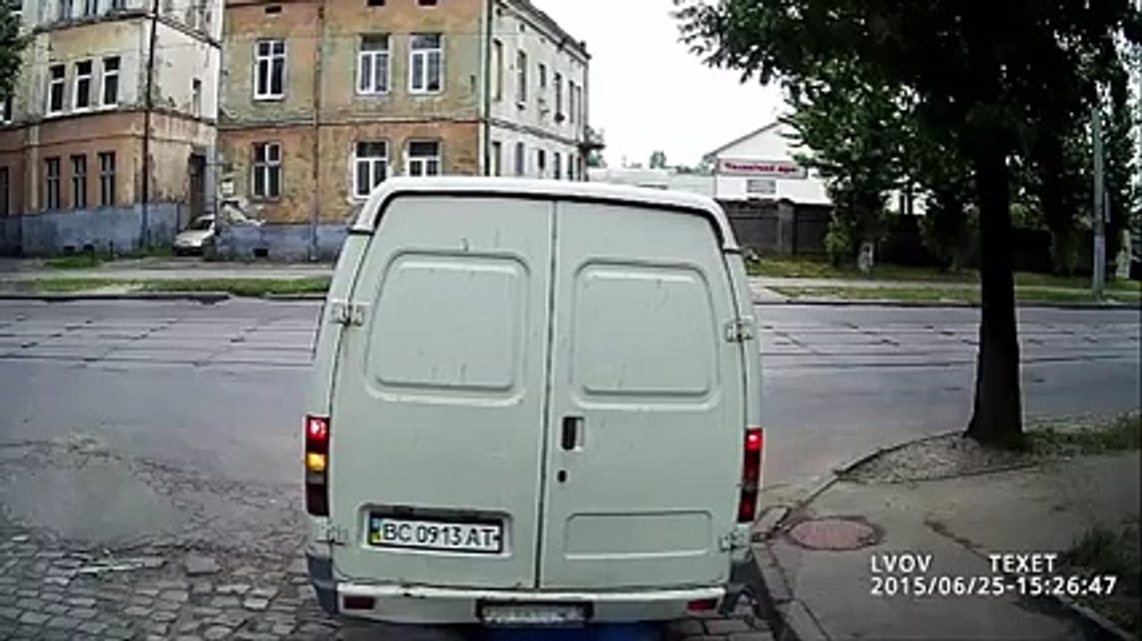 Eminim Daha Önce Böyle Bir Kaza Görmediniz! Yok Böyle Bir Şe