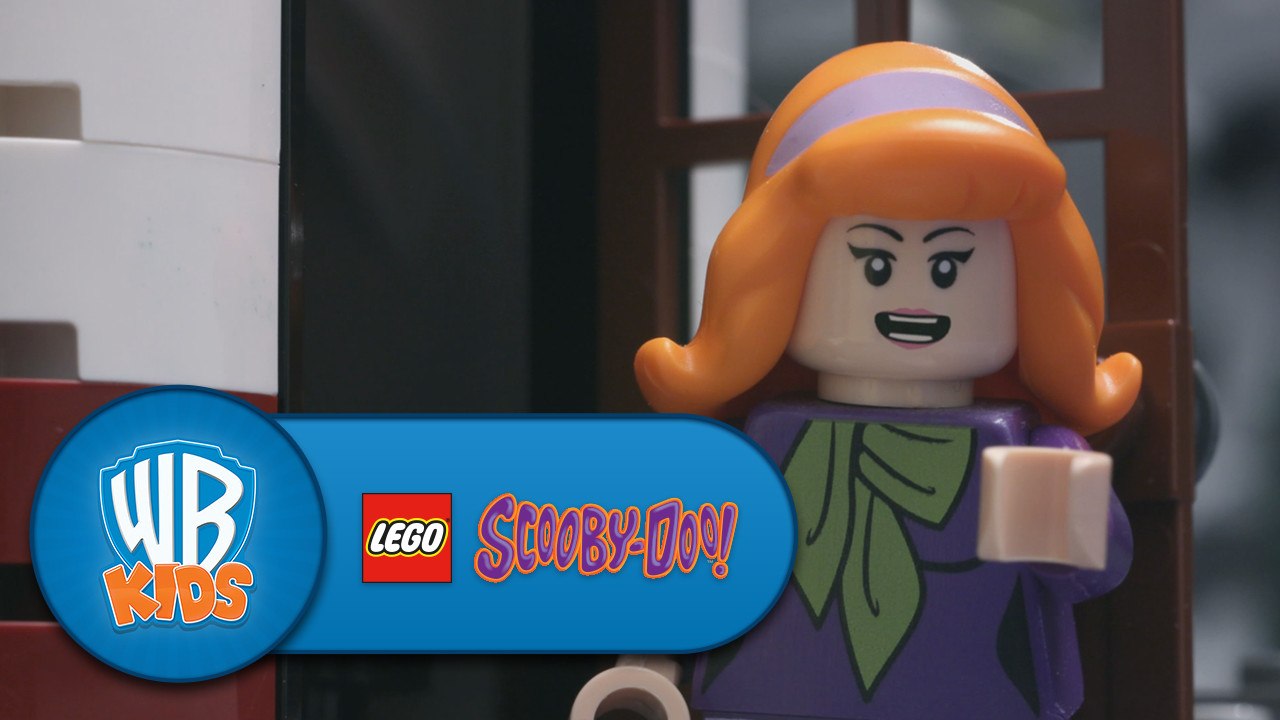 LEGO: Danger Phone Daphne