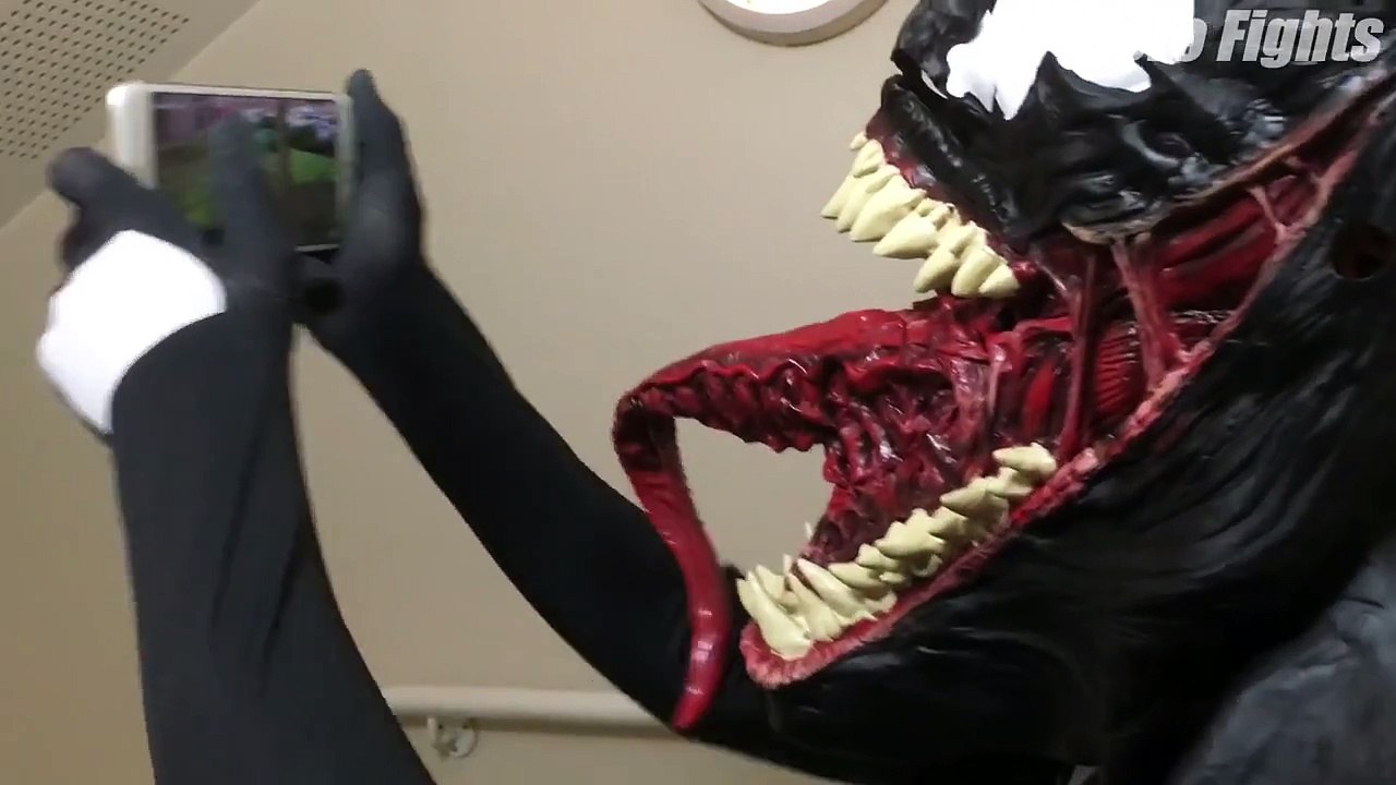 Spiderman Vs Hulk Vs Duck Vs Venom! - Fun Superhero Movie In Real Life