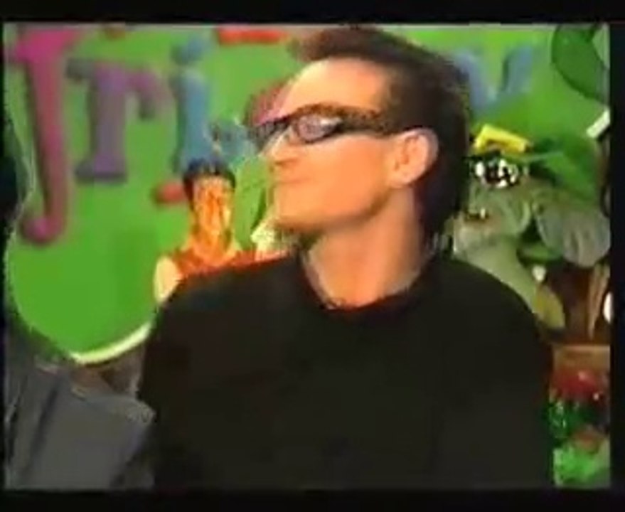 (U2) Bono & the Edge : The Ground Beneath Her Feet - Unplugged