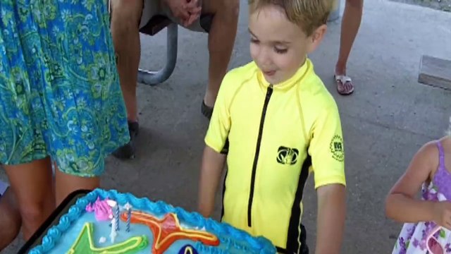 Kid Gets Called Out For Not Singing Happy Birthday