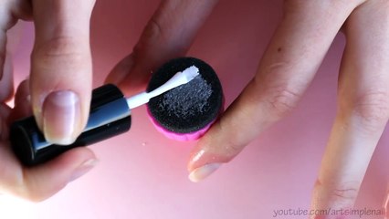 Градиентный френч. Кружевной стемпинг на французский маникюр - Gradient French Nail Art Tutorial