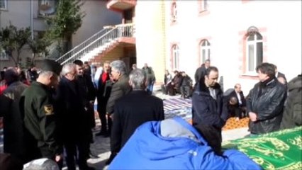 Kastamonu'daki Trafik Kazası - Cenazesine Gittikleri Yakınları ile Birlikte Gömüldüler