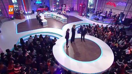 Burcu Esmersoy ve Esra Erolun kadın dayanışması - Elin Oğlu 40. Bölüm - atv