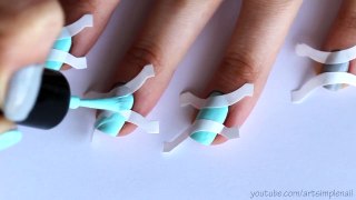 Дизайн ногтей в серо-голубых тонах с помощью трафаретов для френча - Gray and Blue Wave Nail Art