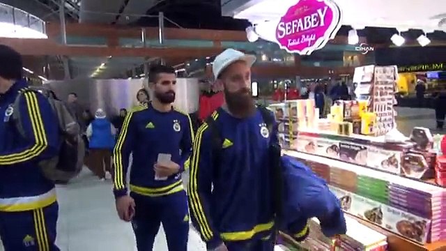 Fenerbahçe, Braga maçı için Portekiz’e gitti