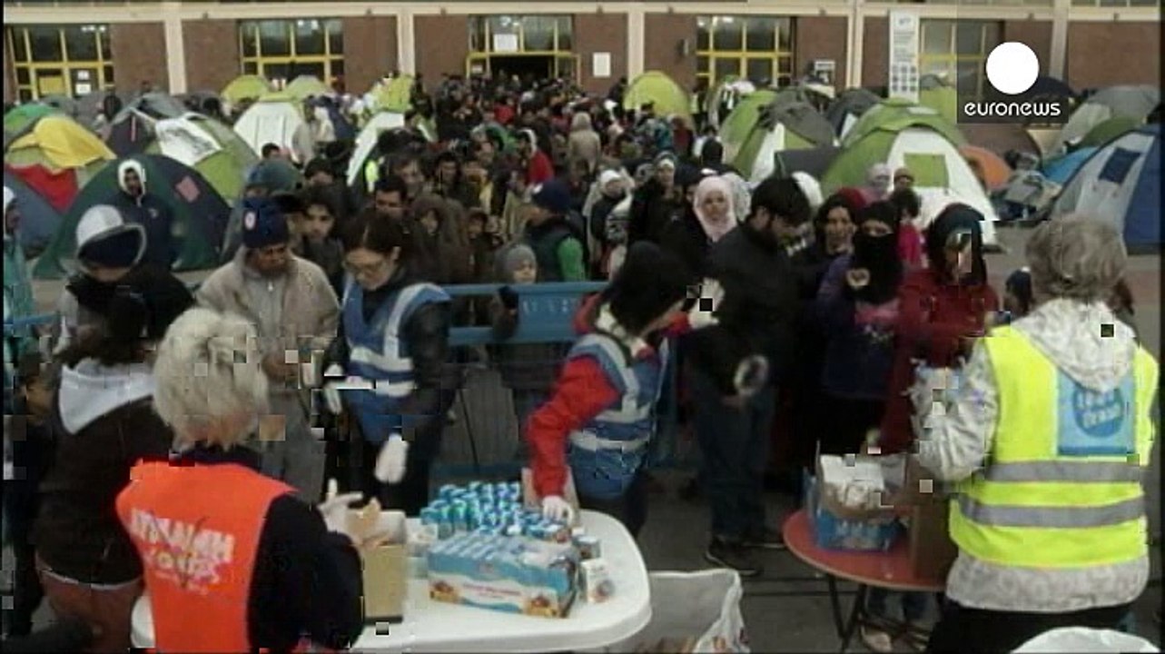 Refugiados: Itália quer acordo da UE com a Turquia mas há condições