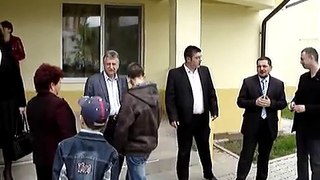 Mihai Tabuleac vizita casute DGASPC SERA HHC1.MPG