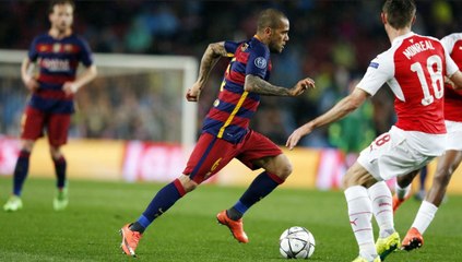 Dani Alves: "Estamos felizes pela atuação e a vaga na seguinte fase"