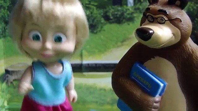 Мама Барби, Маша и Медведь. Серия 3. Маша купается