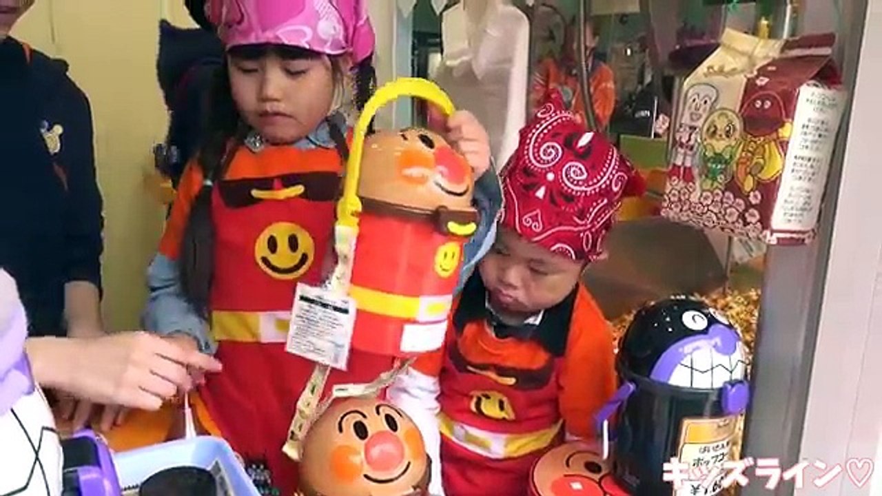 アンパンマンこどもミュージアム で ポップコーン屋さん になったよ♫ おでかけ 職業体験 Anpanman work experience