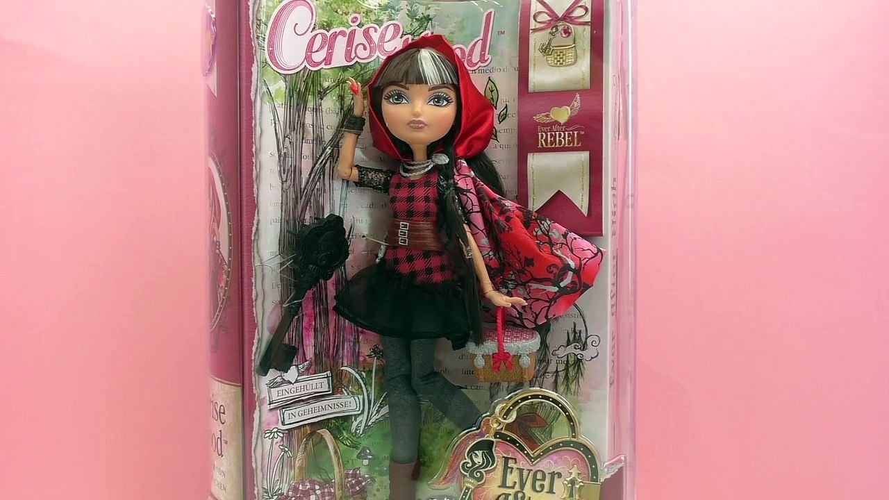 Poupée Ever After High Cerise Hood – Fille du Petite Chaperon rouge des contes de fées