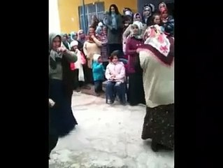 Lustige Videos 005# tanzende Omas