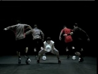 Nike: Football [2001] PUBLICIDAD