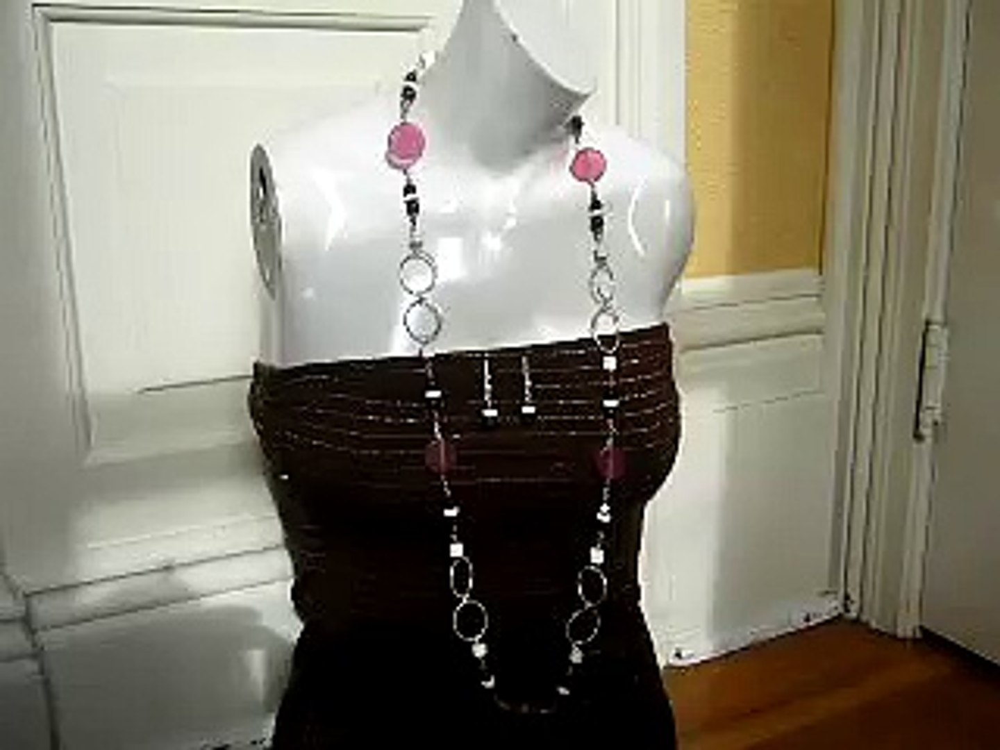 ⁣Long Silver Link with Pink and Black Set