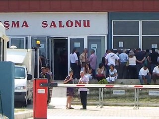 Gül onayladı, Özel Yetkili Mahkemeler kalktı