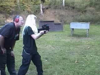 FN P90