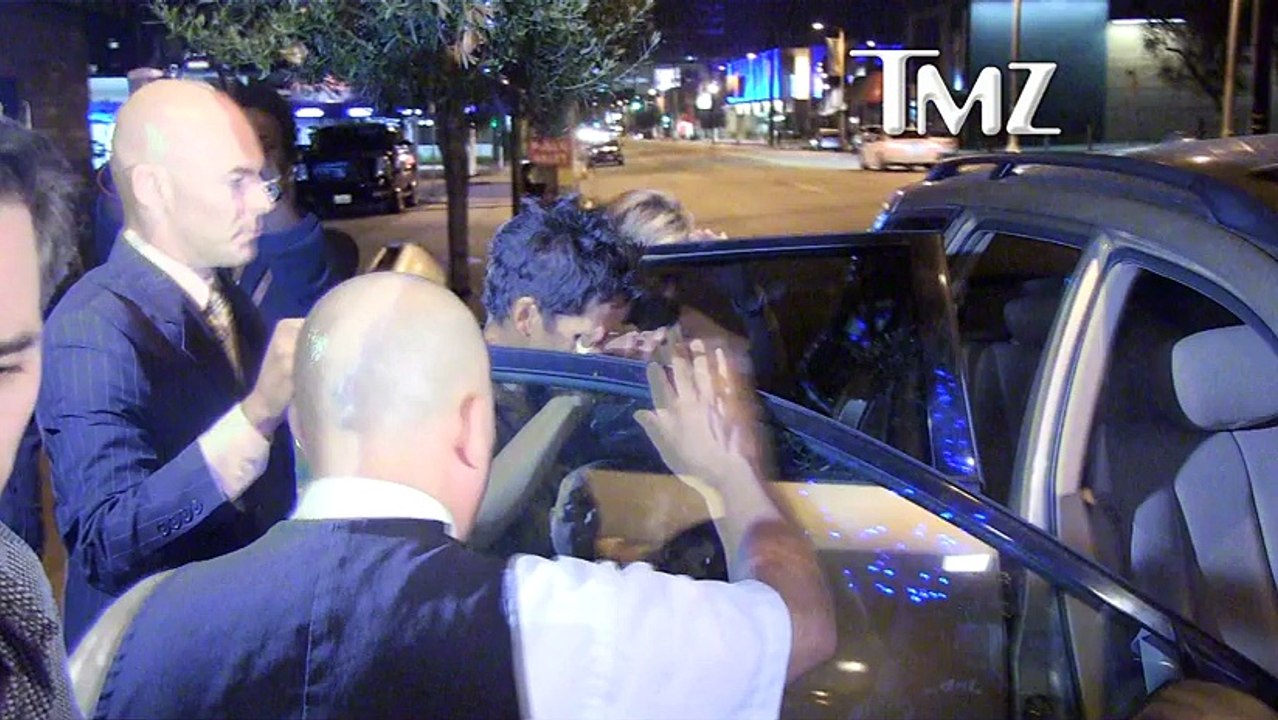 Salma Hayek -- Halle Berrys Expert Witness in Custody Fight