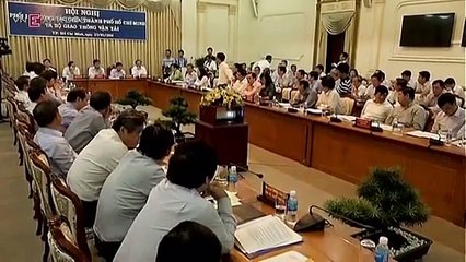 Tp  HCM- Bí thư Đinh La Thăng chất vấn lãnh đạo ngành giao thông.mp4