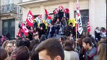 Manifestation devant le lycée Victor Hugo à Poitiers