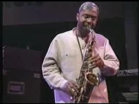 BASS - Marcus Miller - Run For Cover