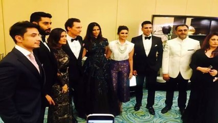 Akshay Kumar's Selfie with Salma Hayek in Dubai