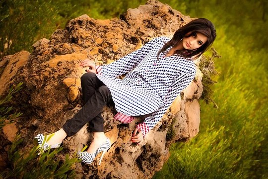 Dekha Hai Tere Naino Main - Hindi New Song