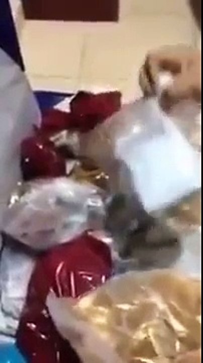 عجوز سعودية تموت وحيدة...انظروا ماذا وجدوا عند فتح منزلها
