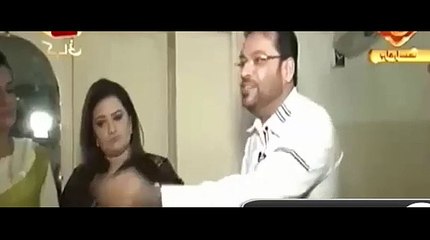 Aamir Liaquat’s Taunting Gen Raheel Shareef Over Giving Land To Imran Khan 2