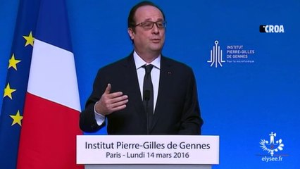 François Hollande rate toujours tout